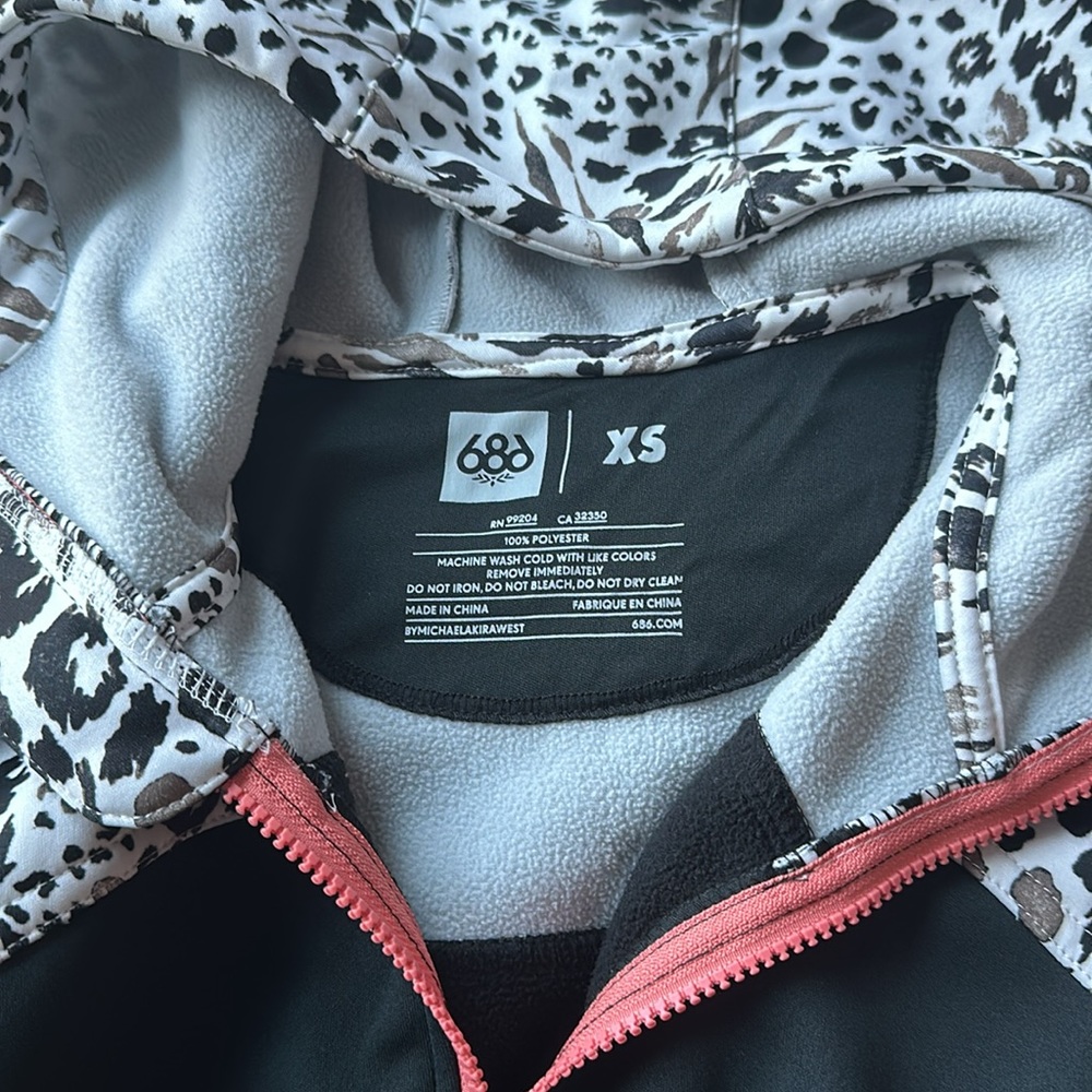 686 jacket - Picture 6 of 6